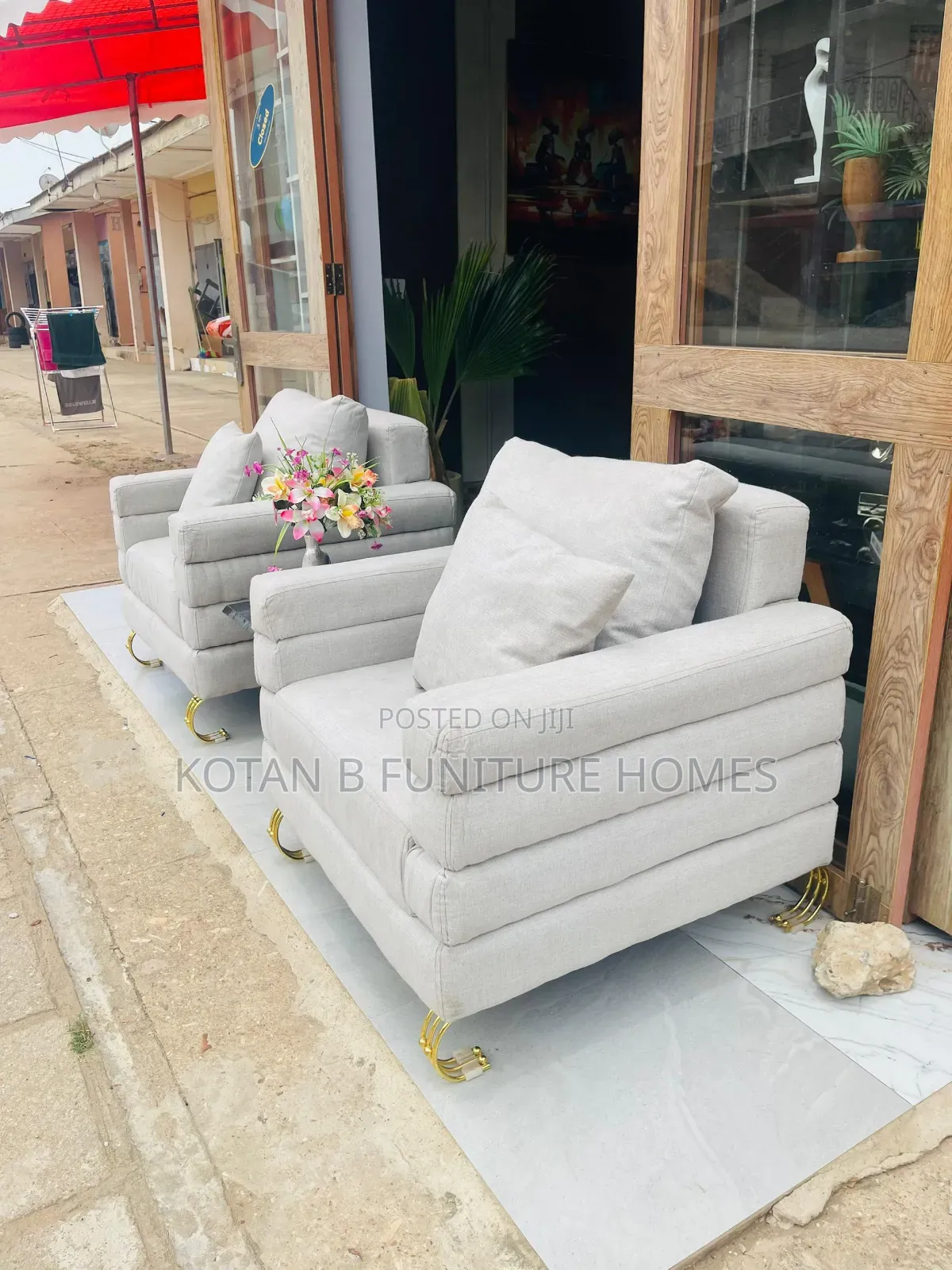 Royal Single Sofa