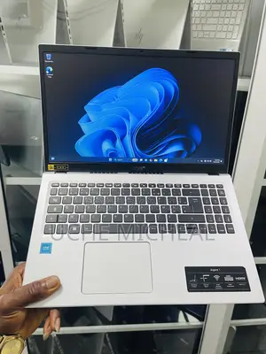 Laptop Acer Aspire 1 8GB Intel SSD 256GB