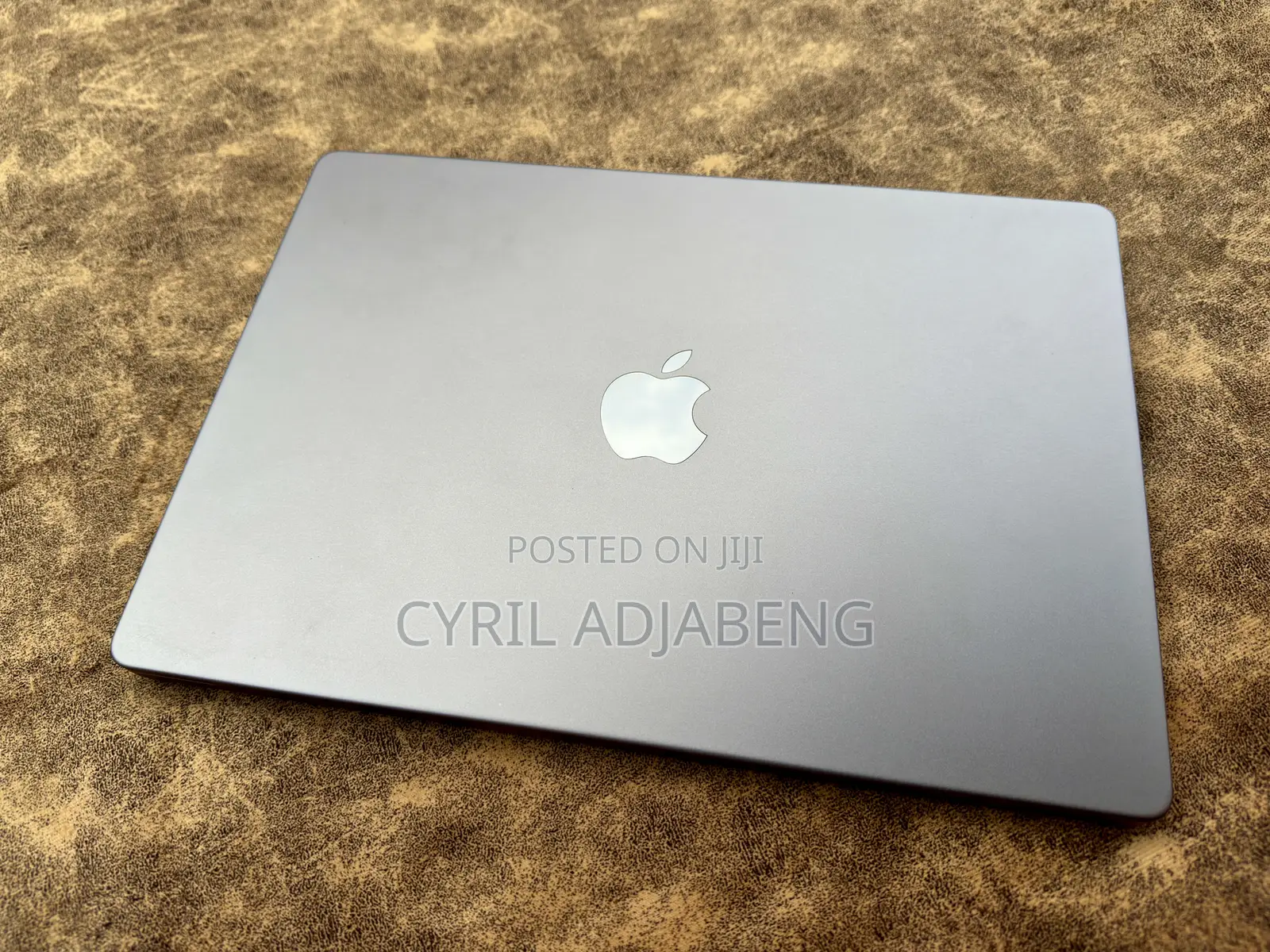 Laptop Apple MacBook Pro 2021 M1 16GB Apple M1 Pro SSD 512GB