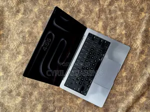 Laptop Apple MacBook Pro 2021 M1 16GB Apple M1 Pro SSD 512GB