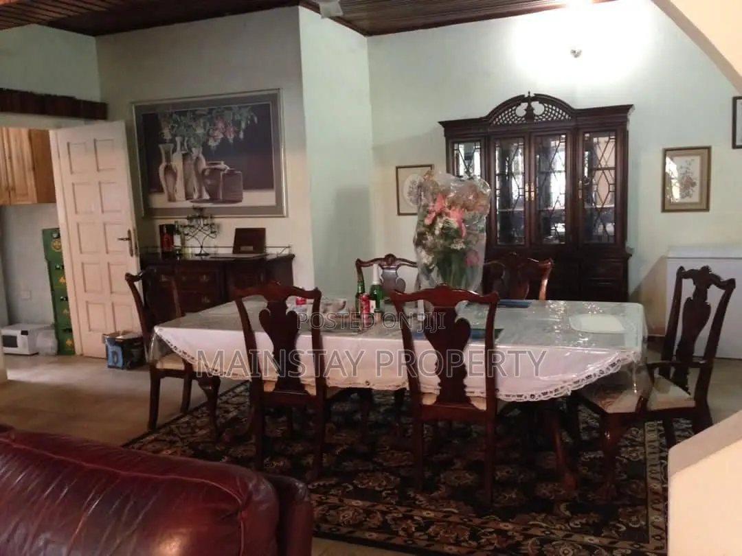 5bdrm House in Mainstay Estates, Achimota for sale