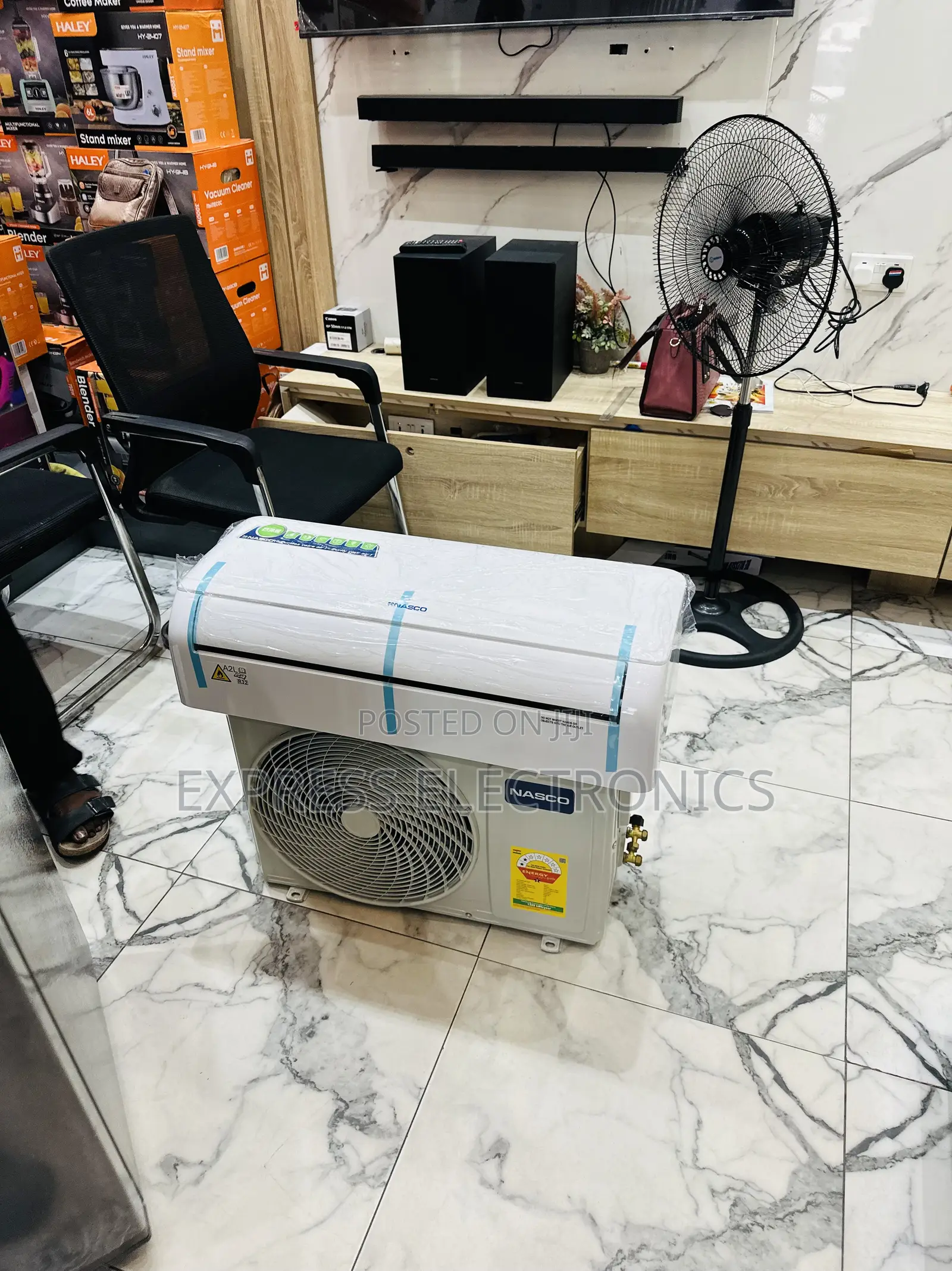 Hot  Deals on Air Conditioner Dual Inverter Nasco 1.5hp