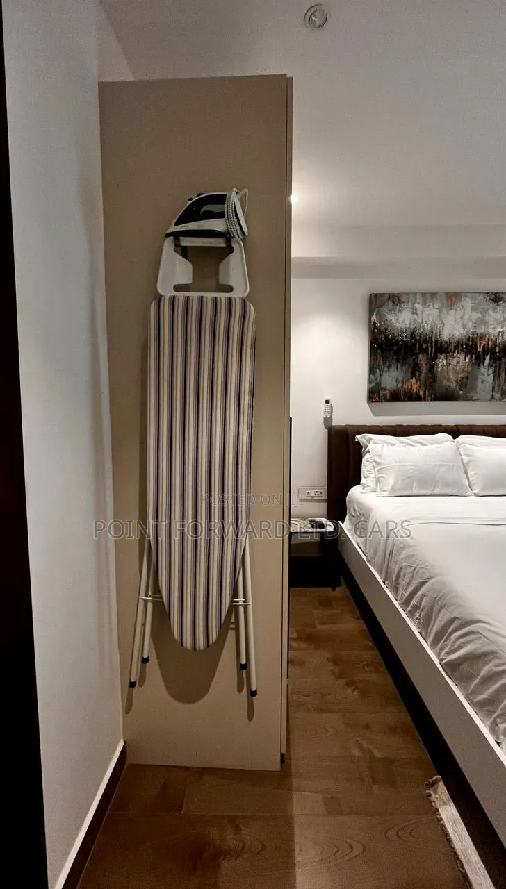 Furnished 1bdrm Apartment in Solaries Apartment, Osu Ako-Adjei for sale