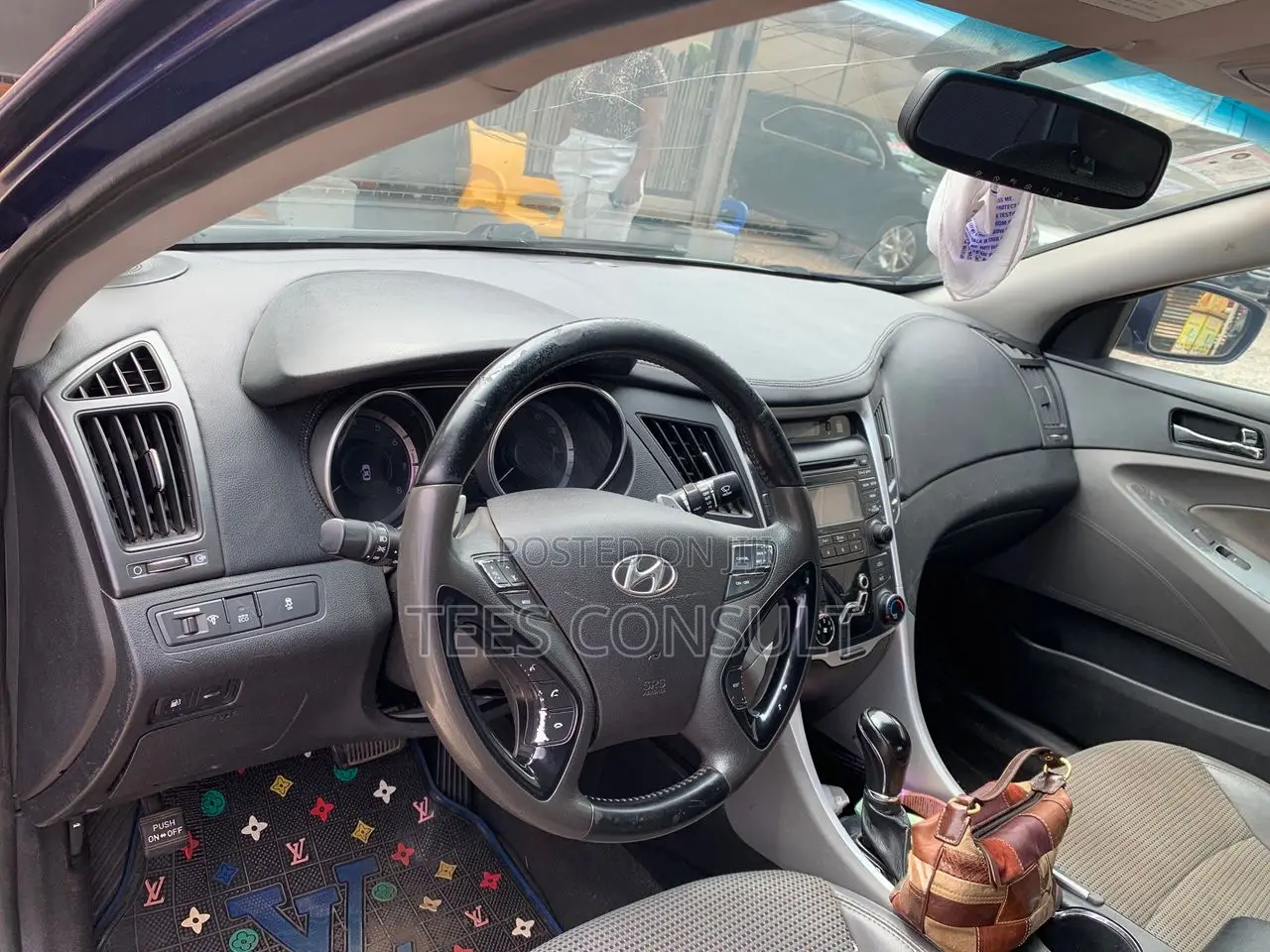 Hyundai Sonata 2011 Blue