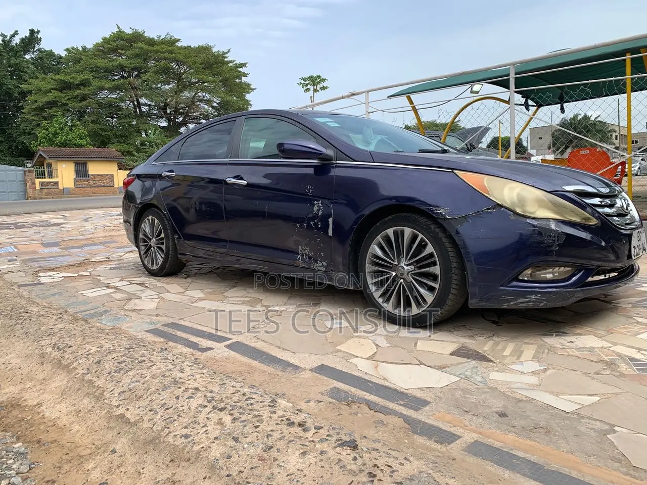 Hyundai Sonata 2011 Blue