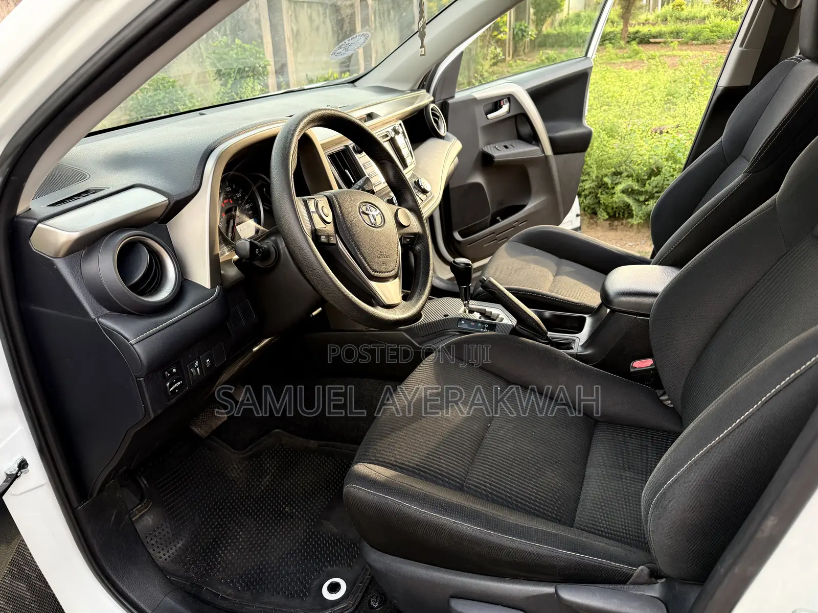 Toyota RAV4 2015 White