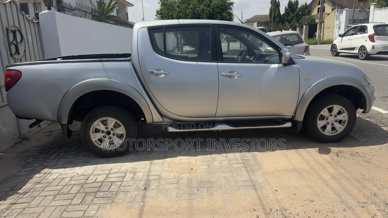 Mitsubishi L200 Single Cab 2.5 TD 4WD 2012 Silver