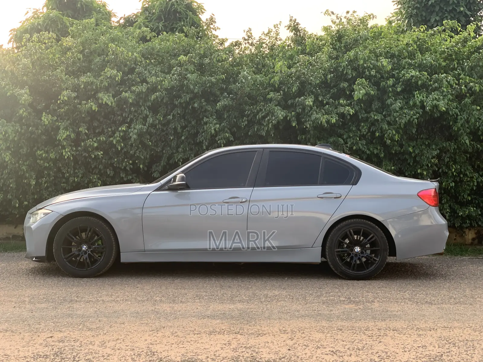 BMW 320i 2013 Gray