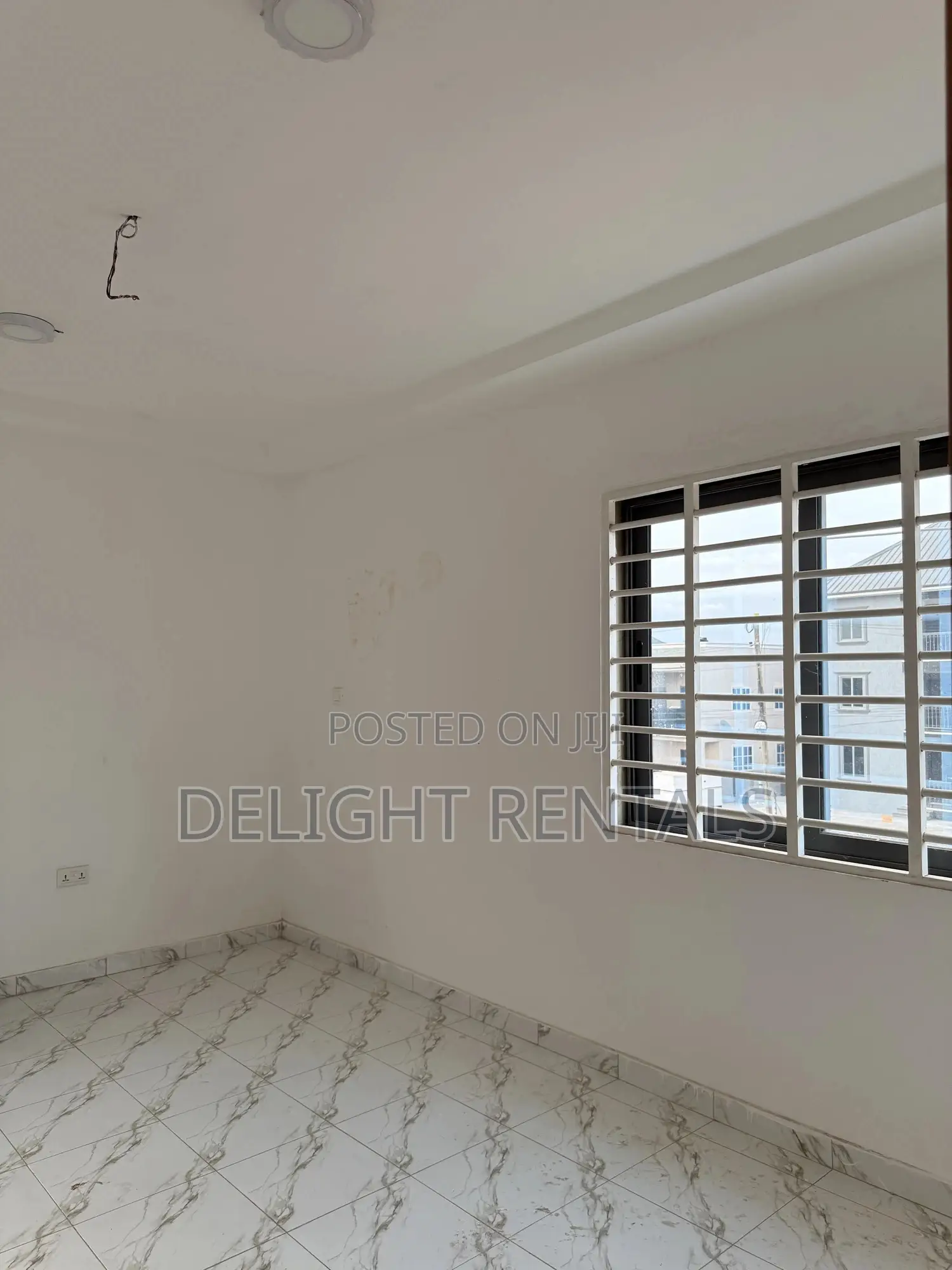 2bdrm Apartment in Lakeside for rent