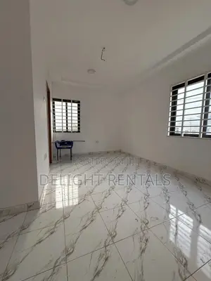 2bdrm Apartment in Lakeside for rent
