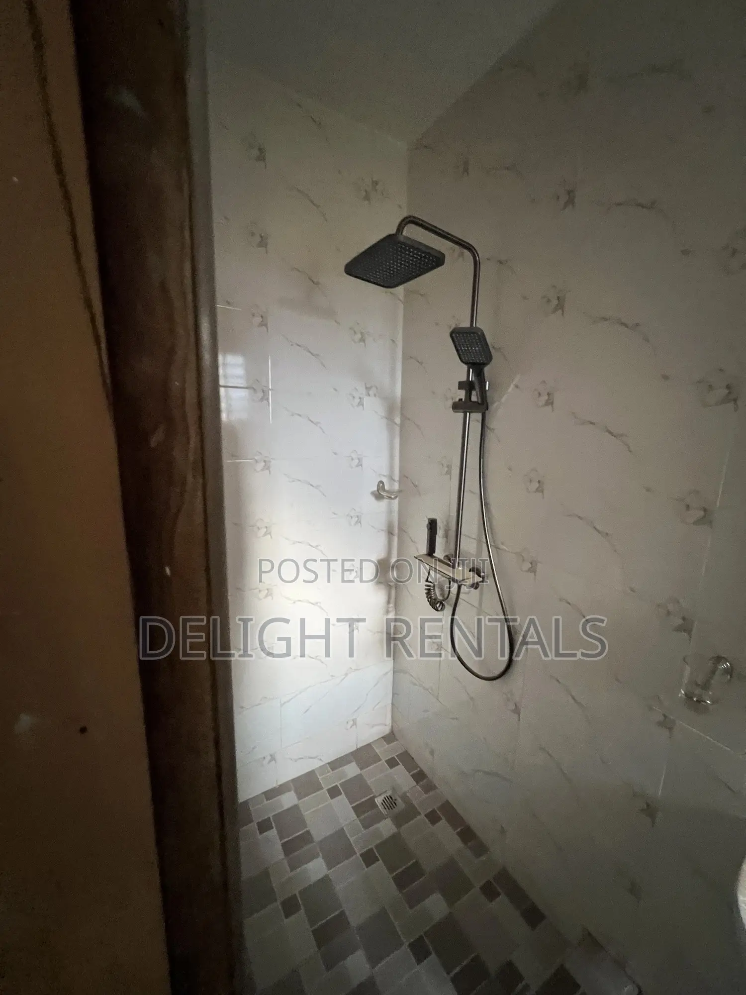 2bdrm Apartment in Lakeside for rent