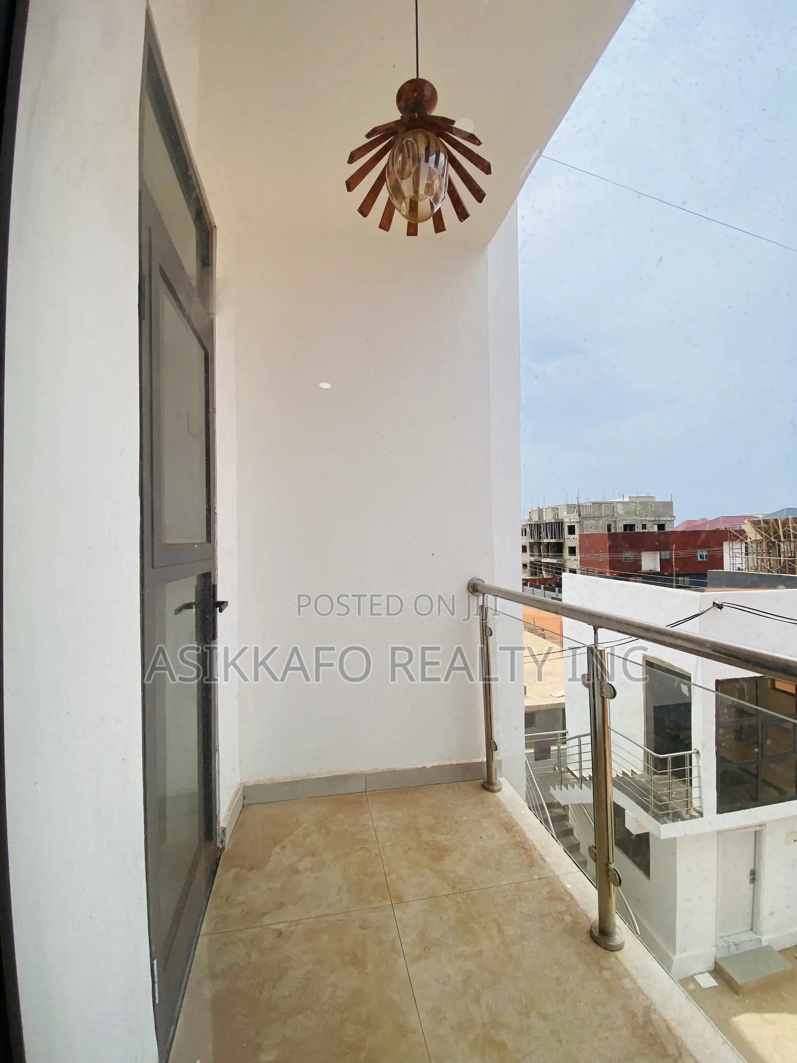 2bdrm Apartment in East Airport, Tseaddo for rent