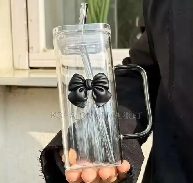 Cute Bow Glass Cup + Glass Straw (In Box)