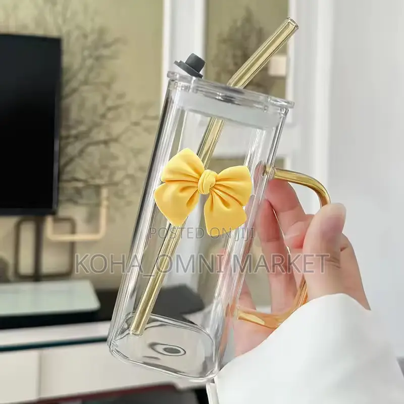 Cute Bow Glass Cup + Glass Straw (In Box)