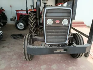 Masses Ferguson Tractor