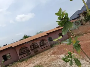 4bdrm House in Ophelia Junction, Kumasi Metropolitan for sale