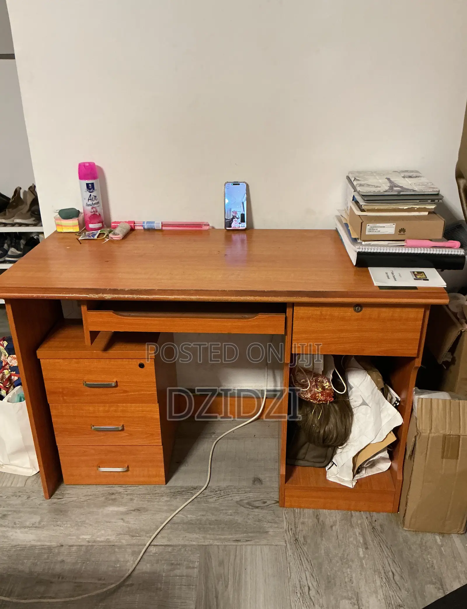 Ayla Office Desk