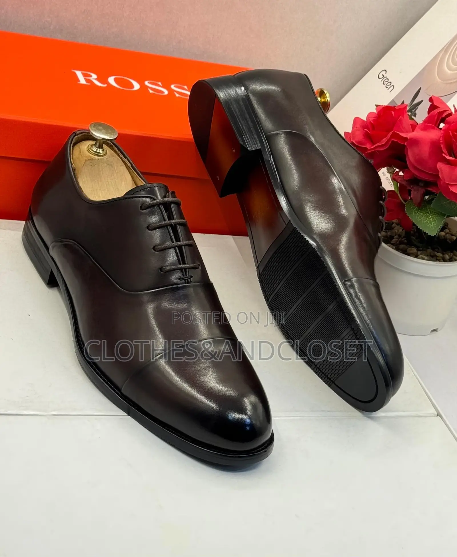 Classic Men's Black Leather Lace-Up Oxford