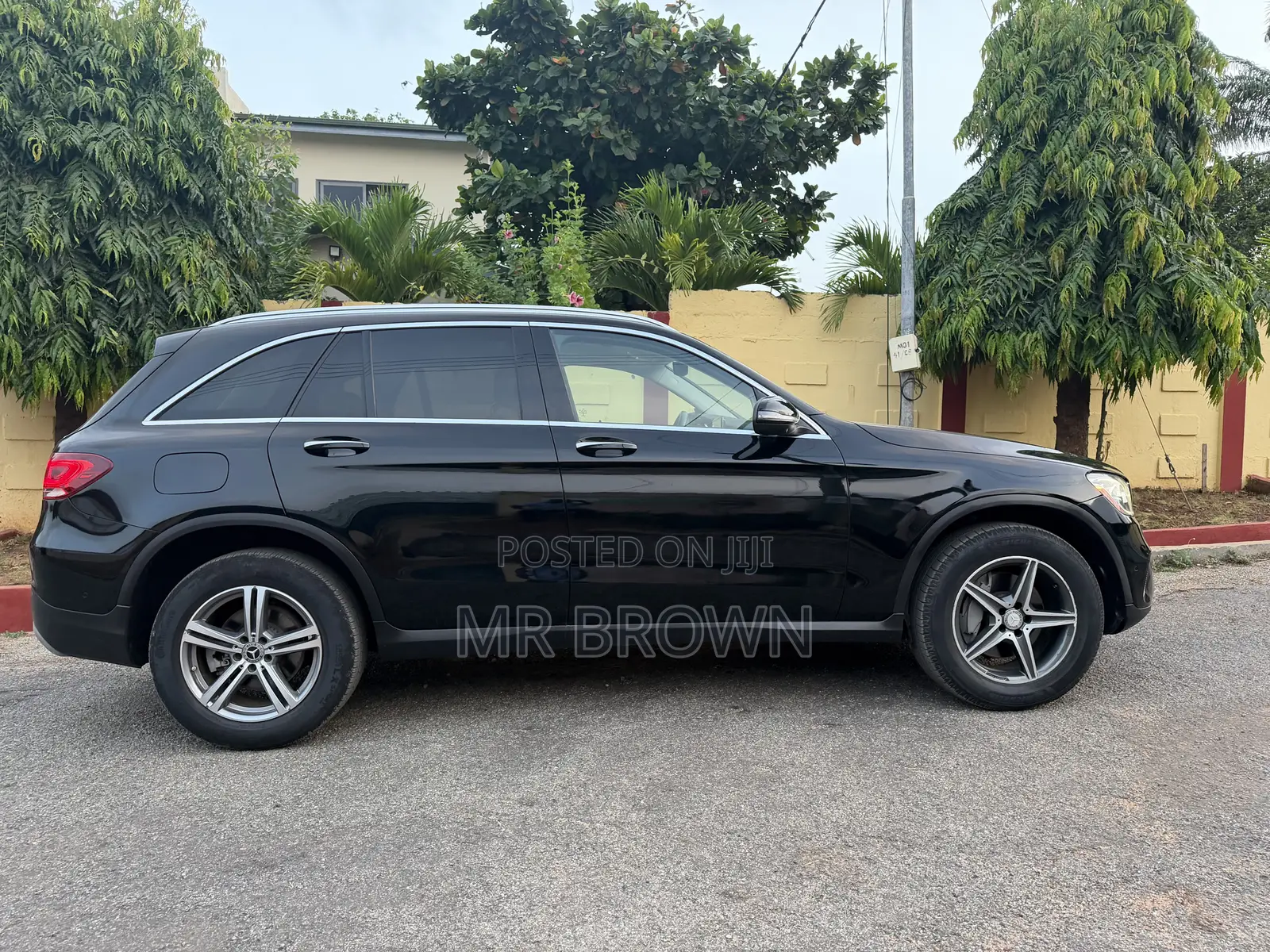 Mercedes-Benz GLC-Class 2022 Black