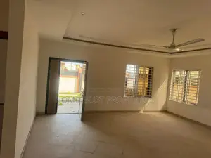 3bdrm House in Achimota Mall Area for rent