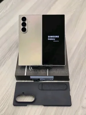 New Samsung Galaxy Z Fold7 512 GB White