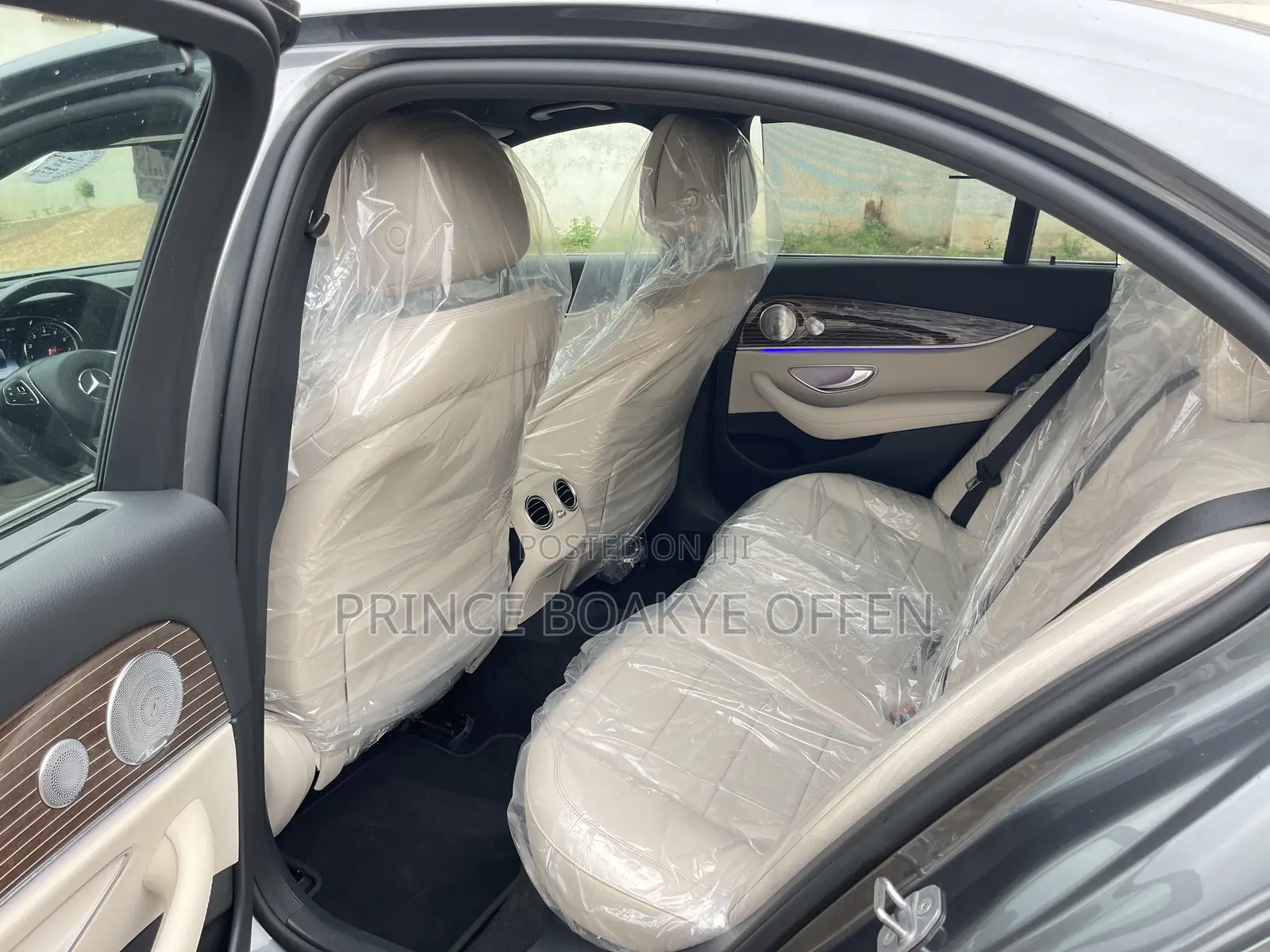 Mercedes-Benz E300 2016 Gray