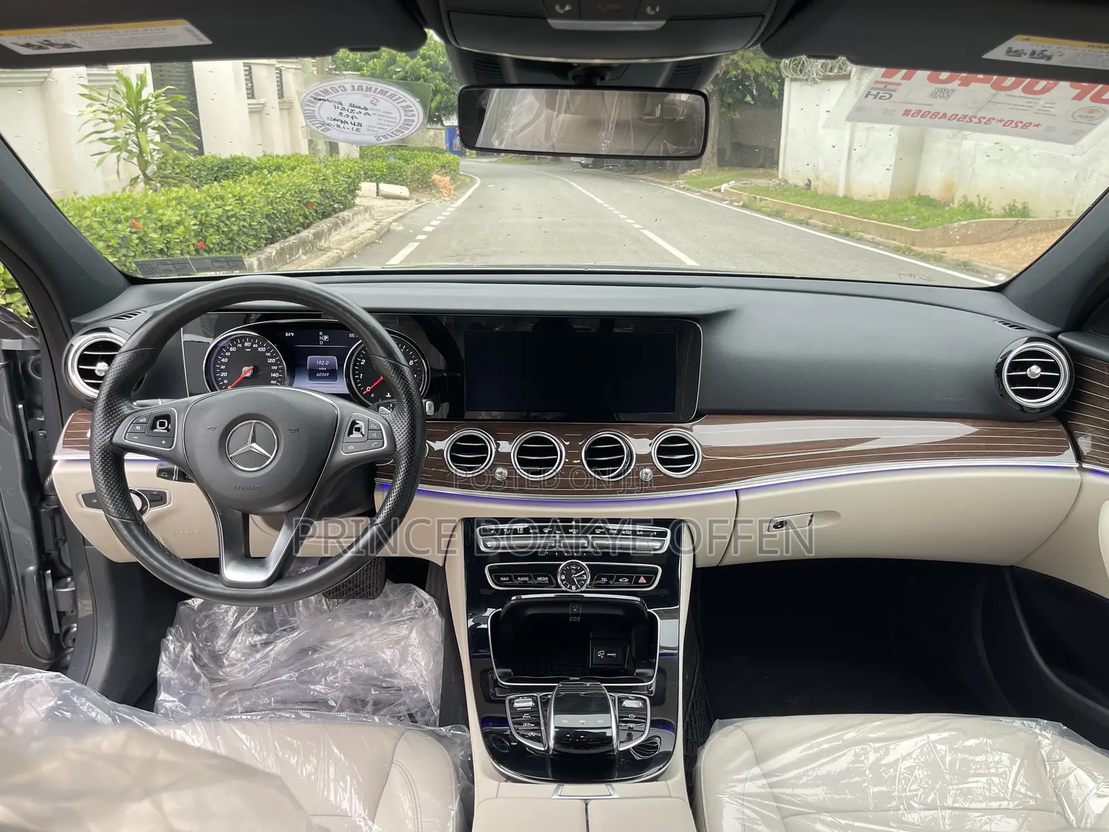 Mercedes-Benz E300 2016 Gray