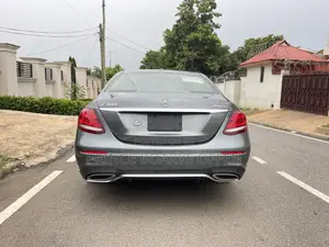 Mercedes-Benz E300 2016 Gray