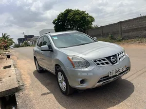 Nissan Rogue SV 2012 Silver