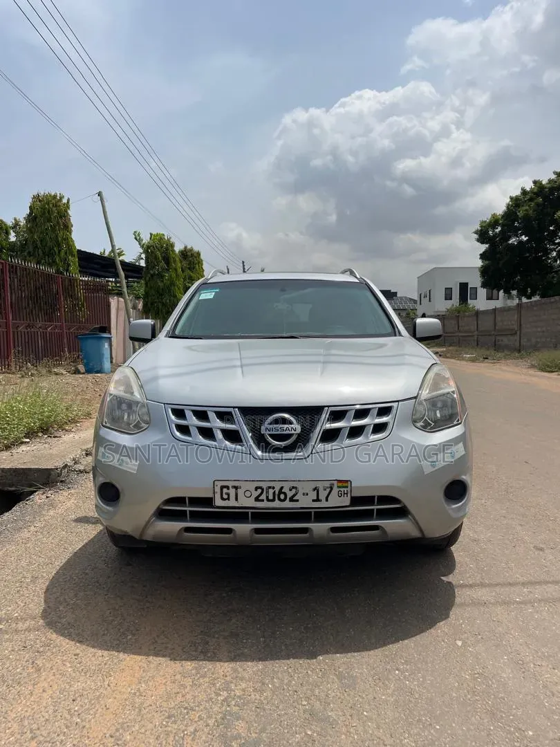 Nissan Rogue SV 2012 Silver