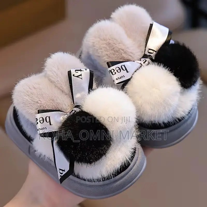 Kids’ Indoor Fluffy Shoes
