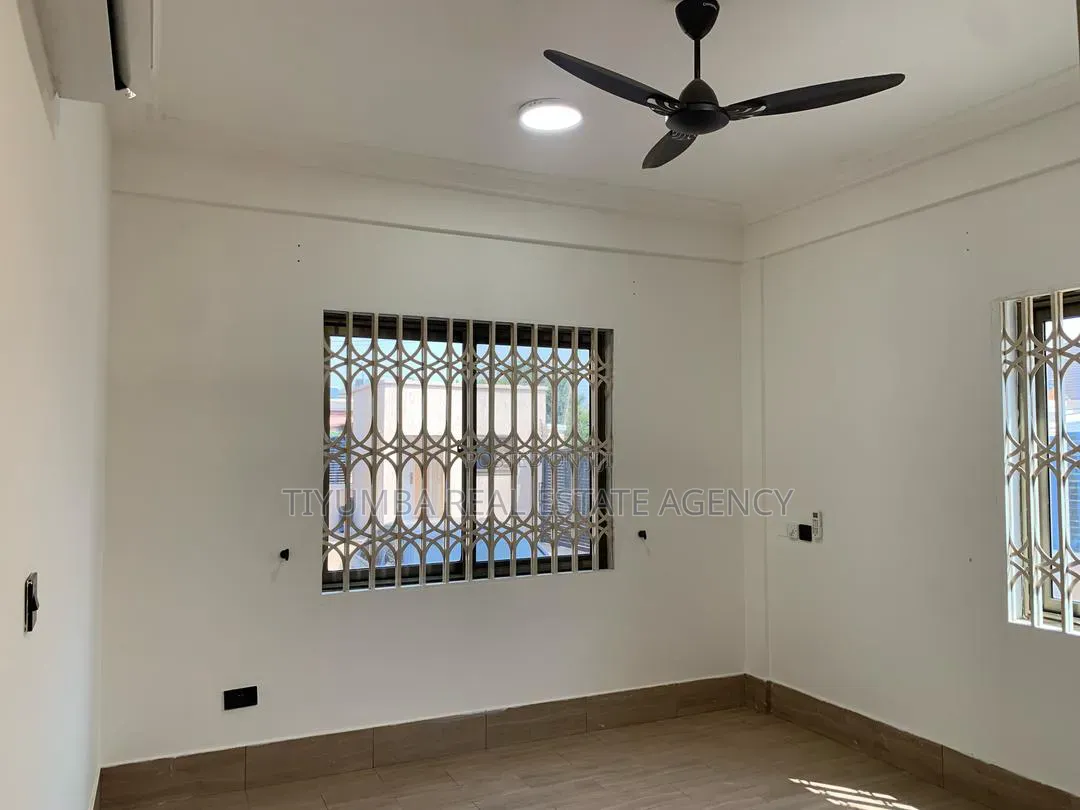 2bdrm Apartment in Tiyumba Real Estate, North Legon for rent