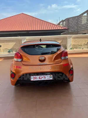 Hyundai Veloster 2014 Orange