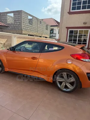 Hyundai Veloster 2014 Orange