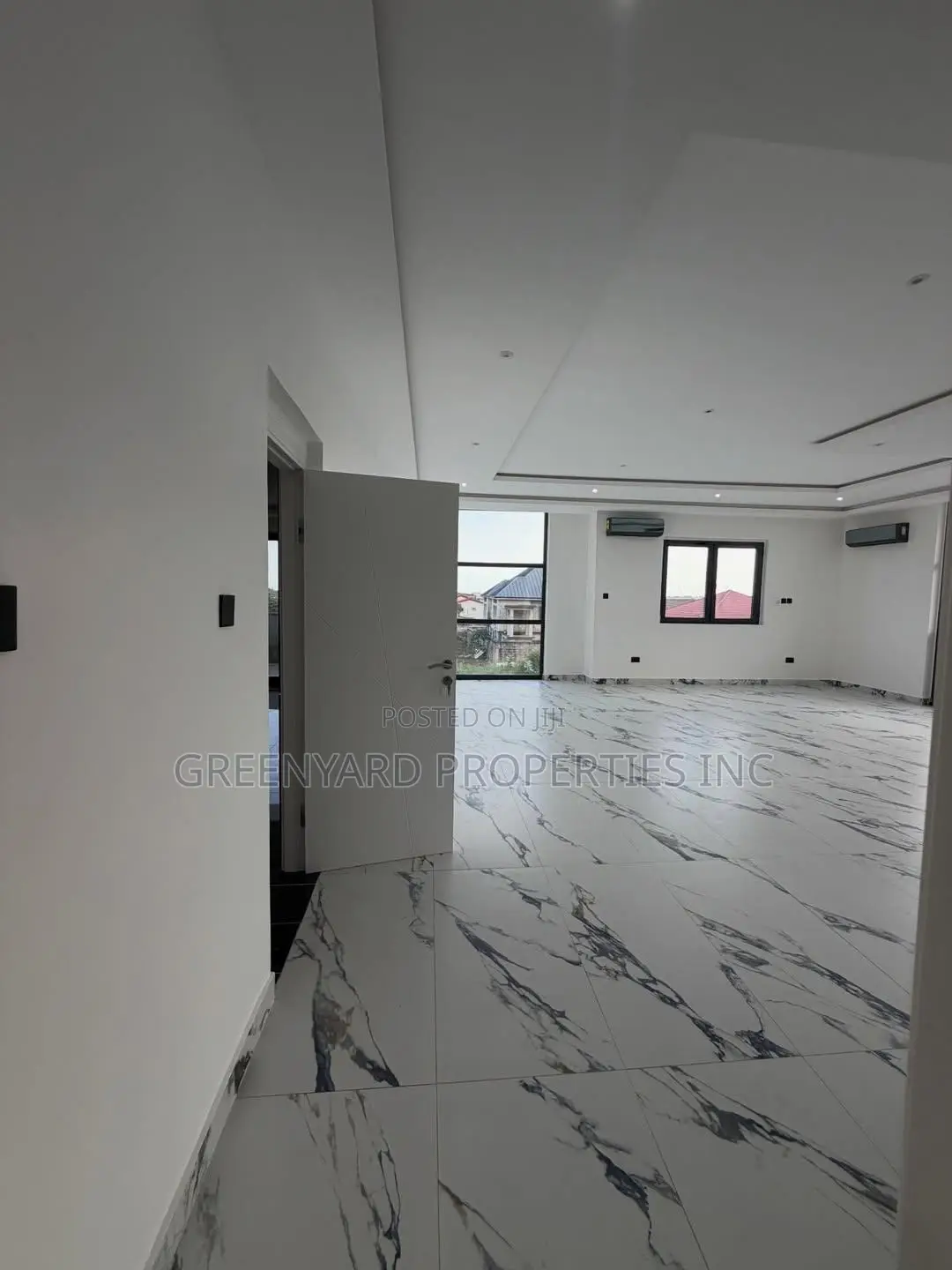 4bdrm Mansion in American House, East Legon for sale