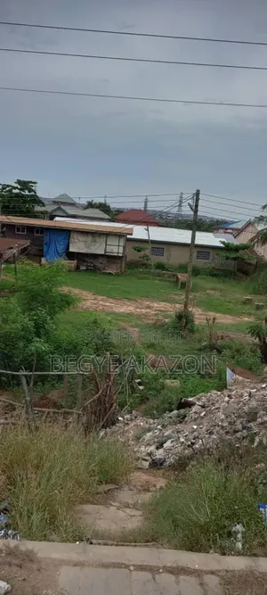 3 Plots of Land for Sale at Kwashiman