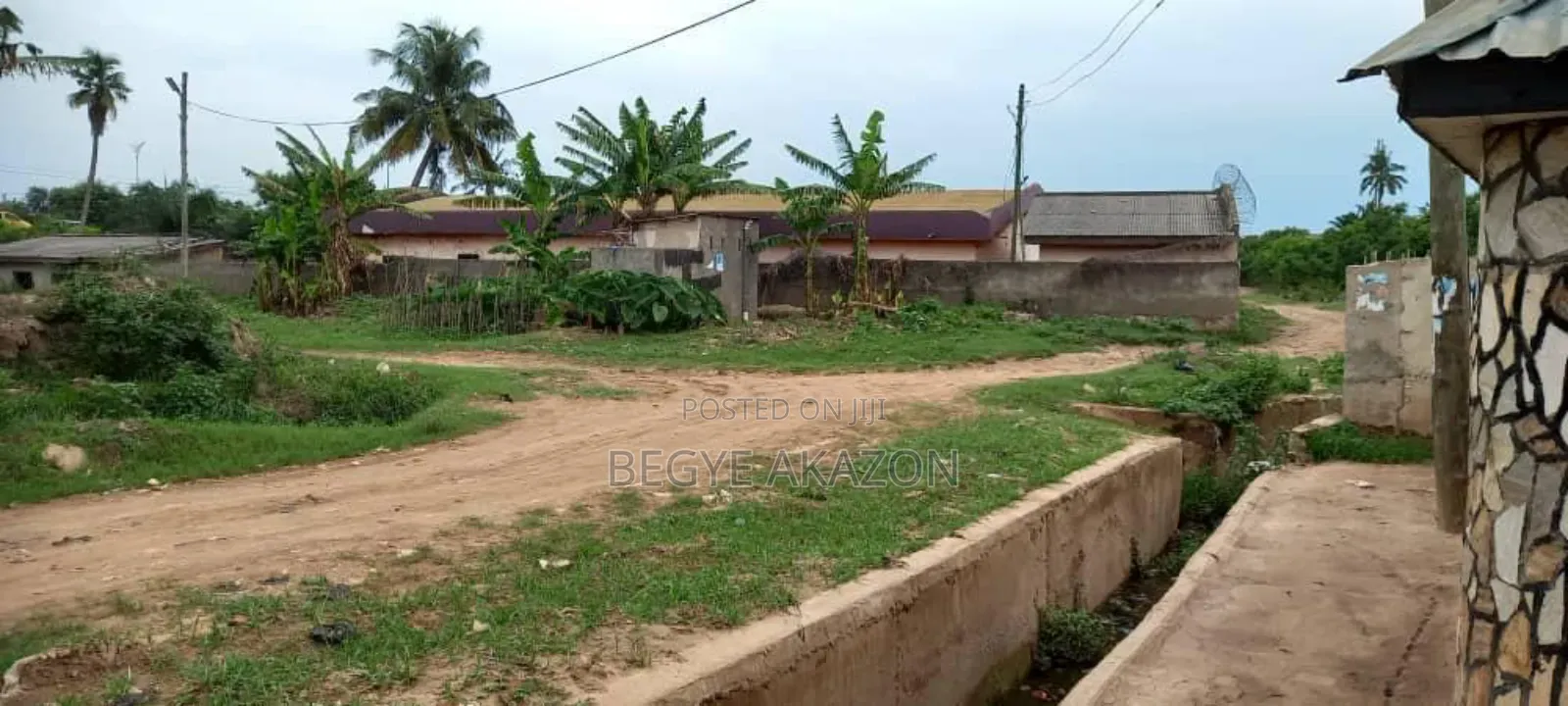 3 Plots of Land for Sale at Kwashiman