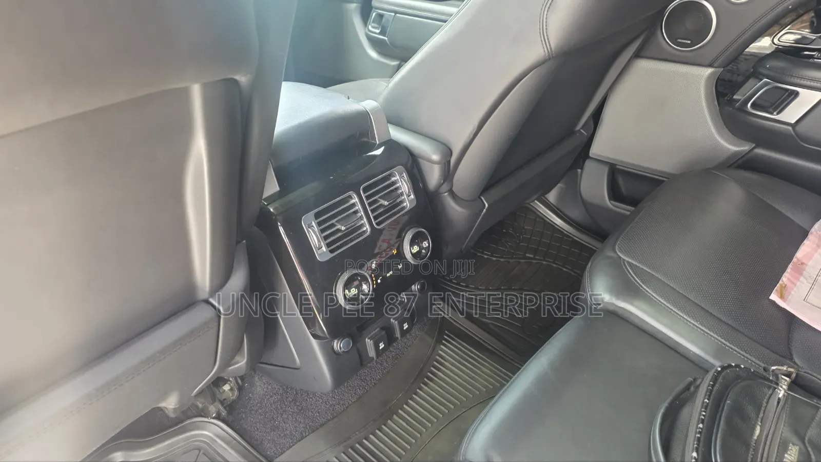 Land Rover Discovery HSE LUXURY 4x4 2018 Black