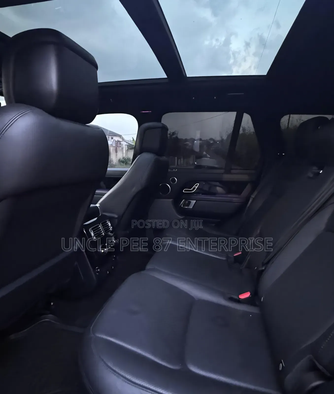 Land Rover Discovery HSE LUXURY 4x4 2018 Black