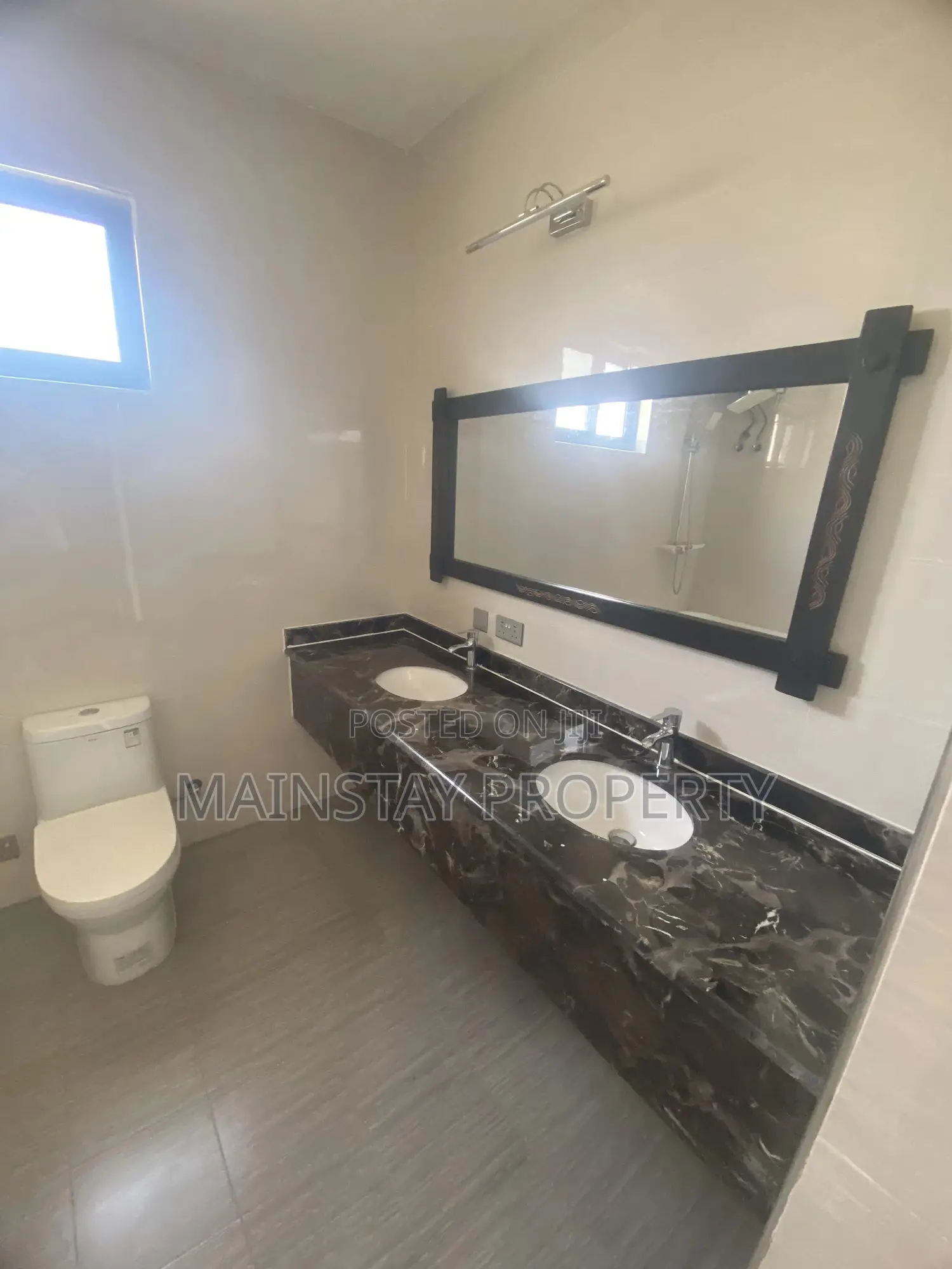 4bdrm House in Mainstay Estates, Tema Metropolitan for sale
