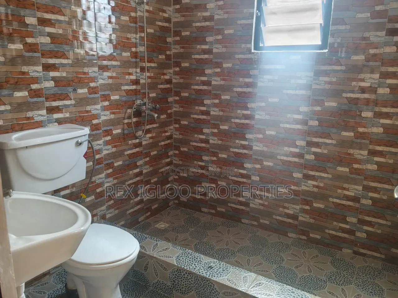 3bdrm House in Tema, Coastal Estate, Accra Metropolitan for rent