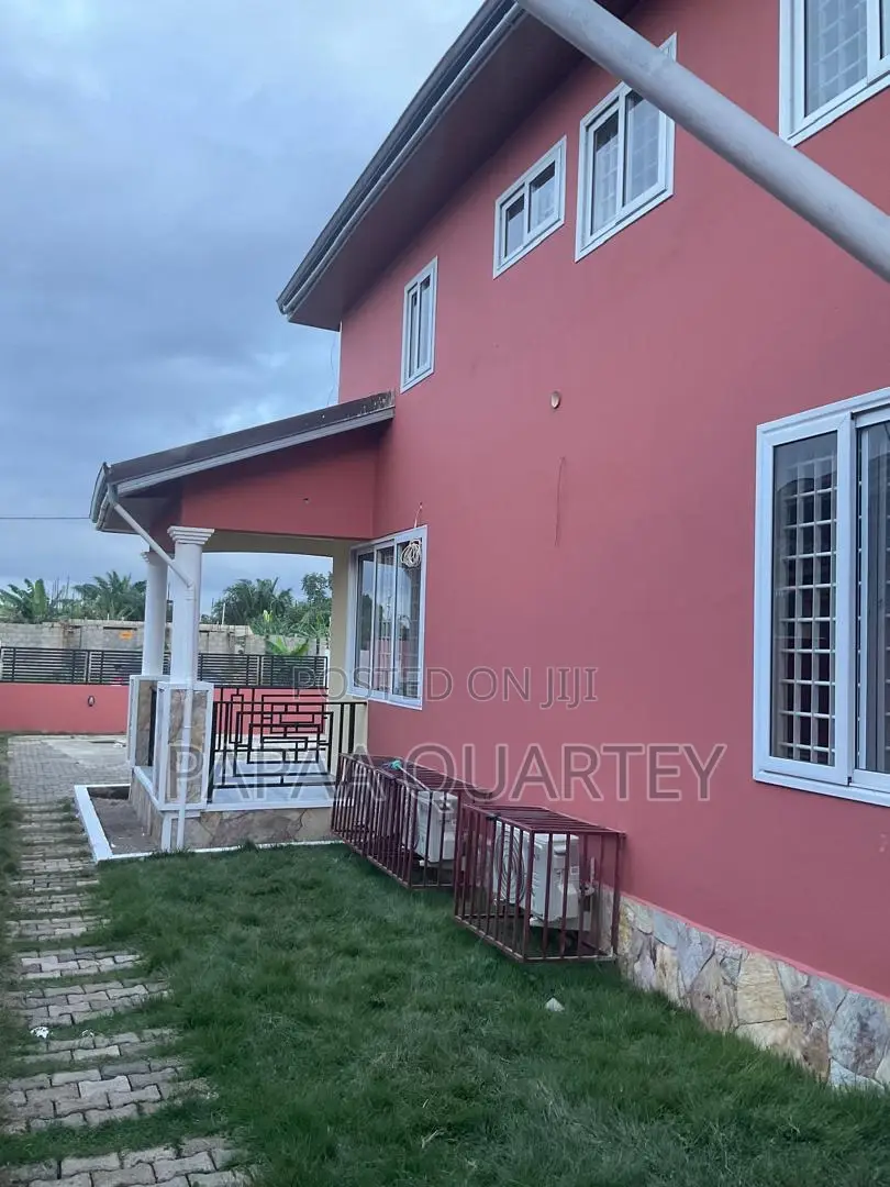 4bdrm House in Oyarifa for sale