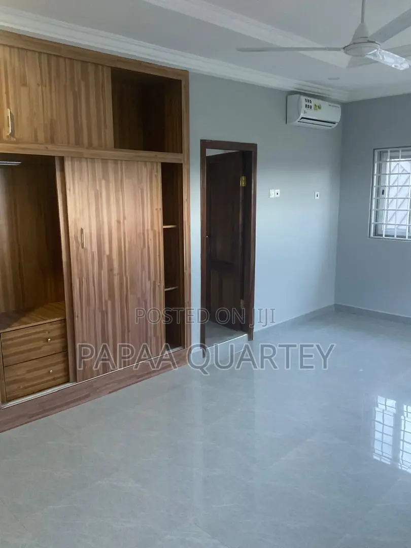 4bdrm House in Oyarifa for sale