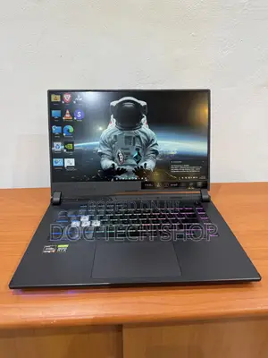 Laptop Asus ROG Strix G15 20GB AMD Ryzen 7 SSD 256GB