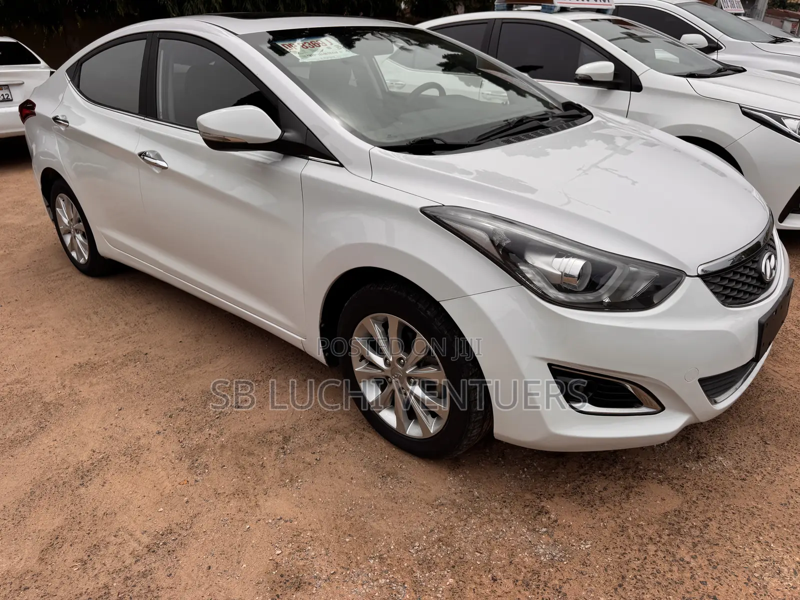 Hyundai Elantra 2016 White
