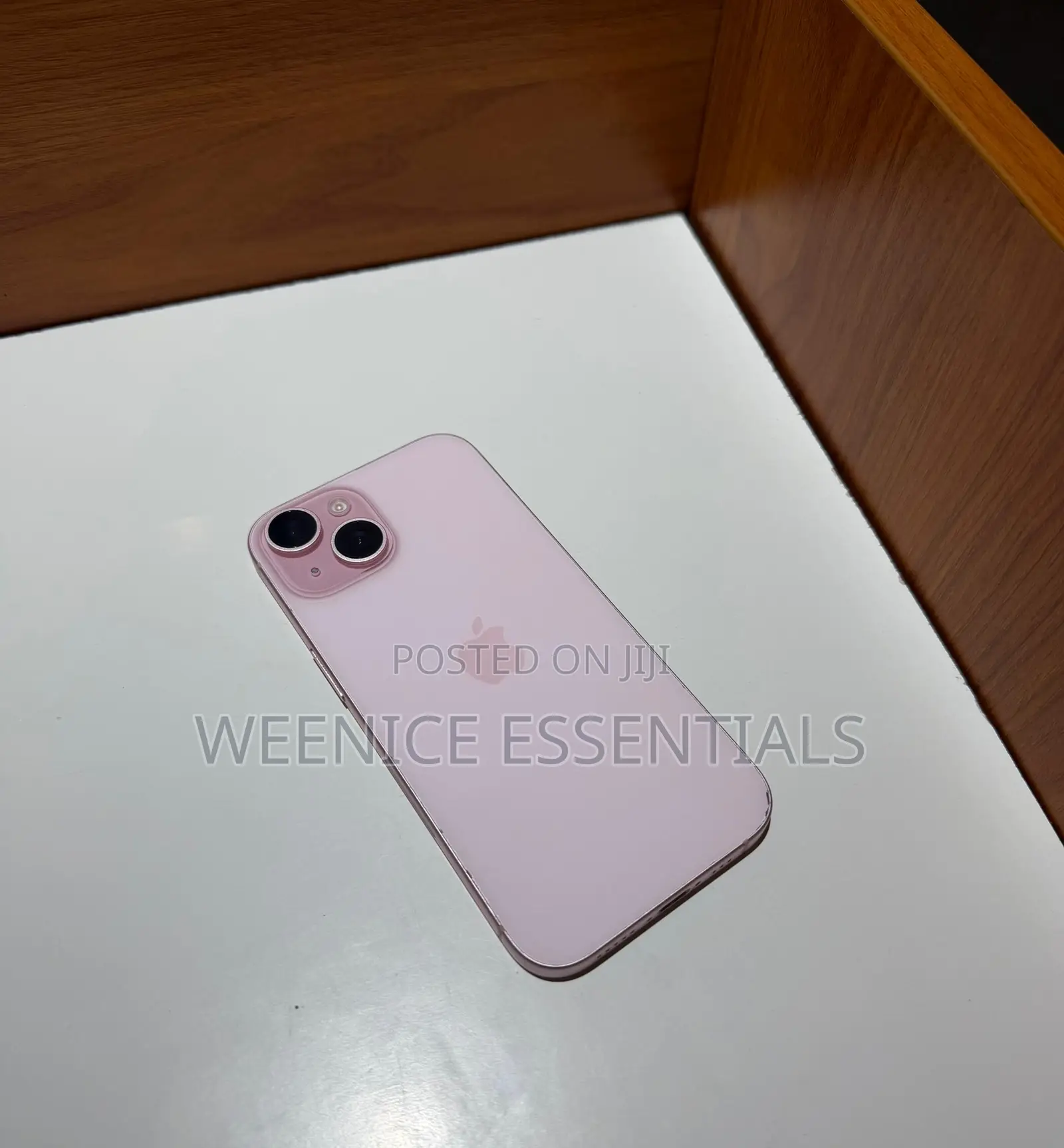 Apple iPhone 15 128 GB Pink