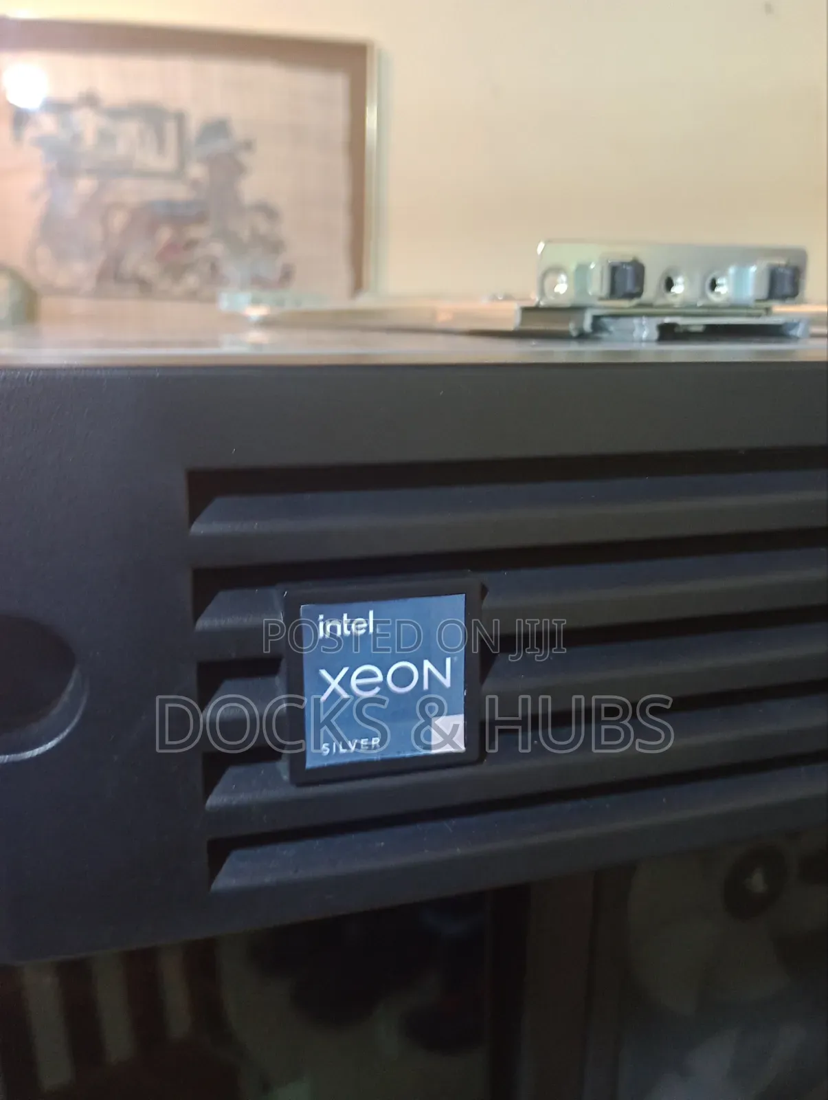 Server 256GB Intel Xeon SSD 2T