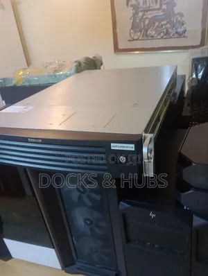 Server 256GB Intel Xeon SSD 2T