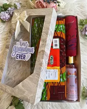 Mother’S Day Gift Set - Gtp Cloth, Hair Facilitator, + More| Gh₵‎ 450
