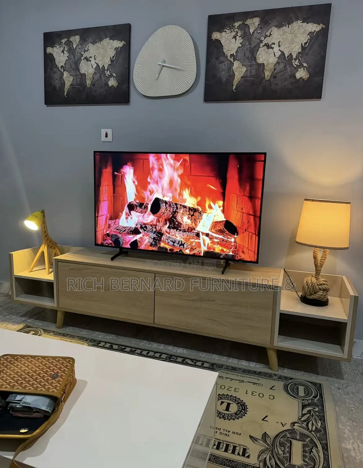 Classic 6 Feet Tv Stand